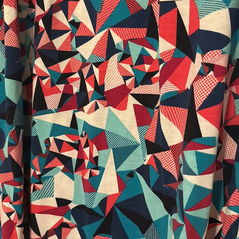 Geometric Print LuLaRoe Carly